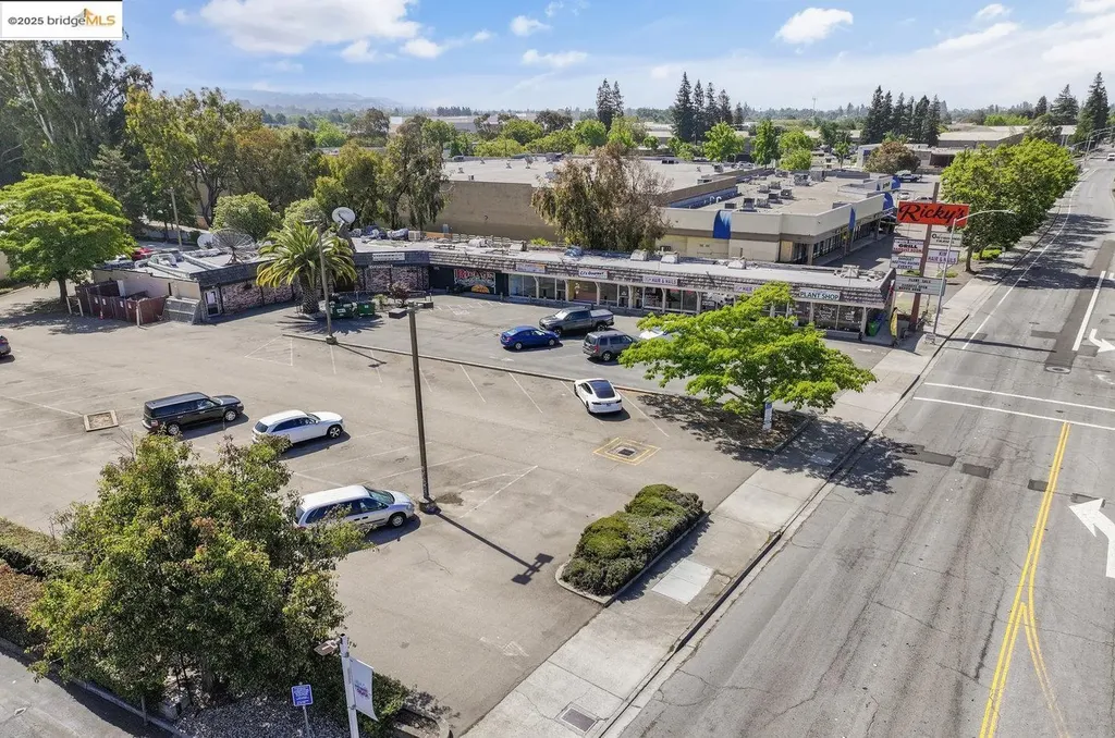 15028 Hesperian Boulevard San Leandro CA 94578