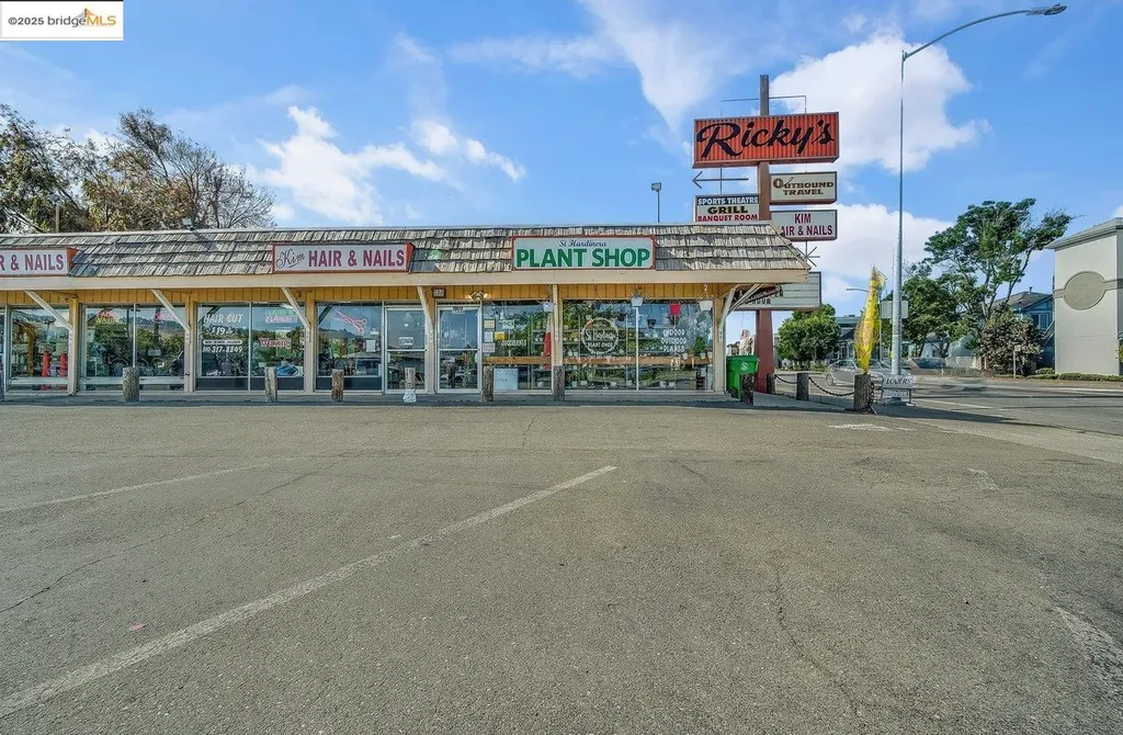 15028 Hesperian Boulevard San Leandro CA 94578