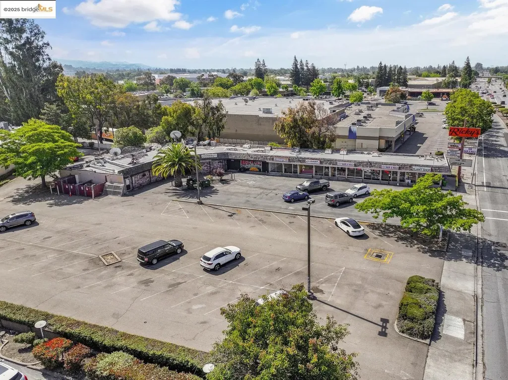 15028 Hesperian Boulevard San Leandro CA 94578