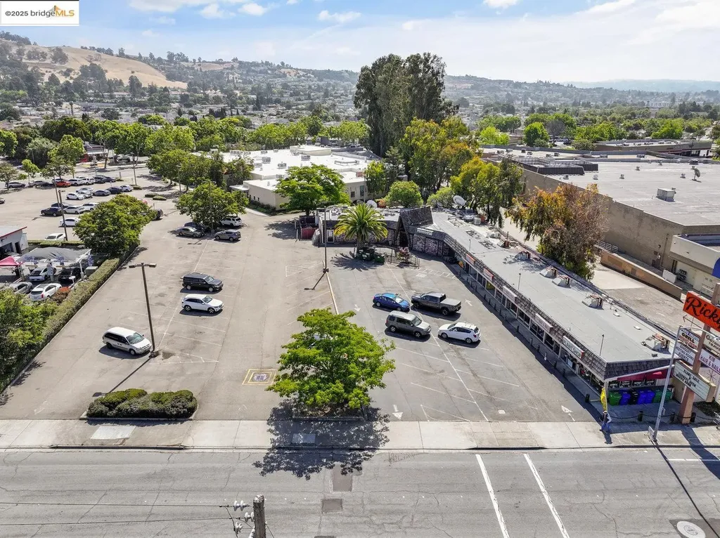15028 Hesperian Boulevard San Leandro CA 94578