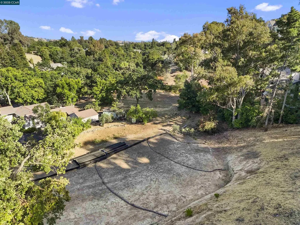 221 Dean Road Alamo CA 94507