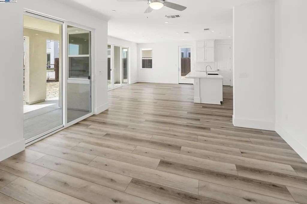 10 Grey Whale Place Bethel Island CA 94511