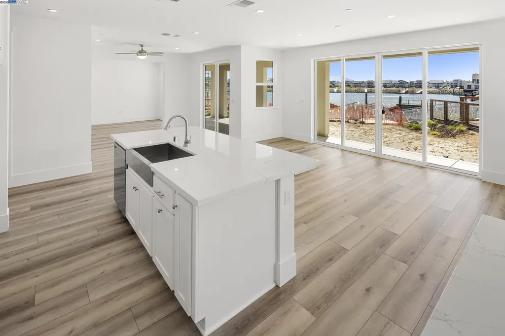 10 Grey Whale Place Bethel Island CA 94511