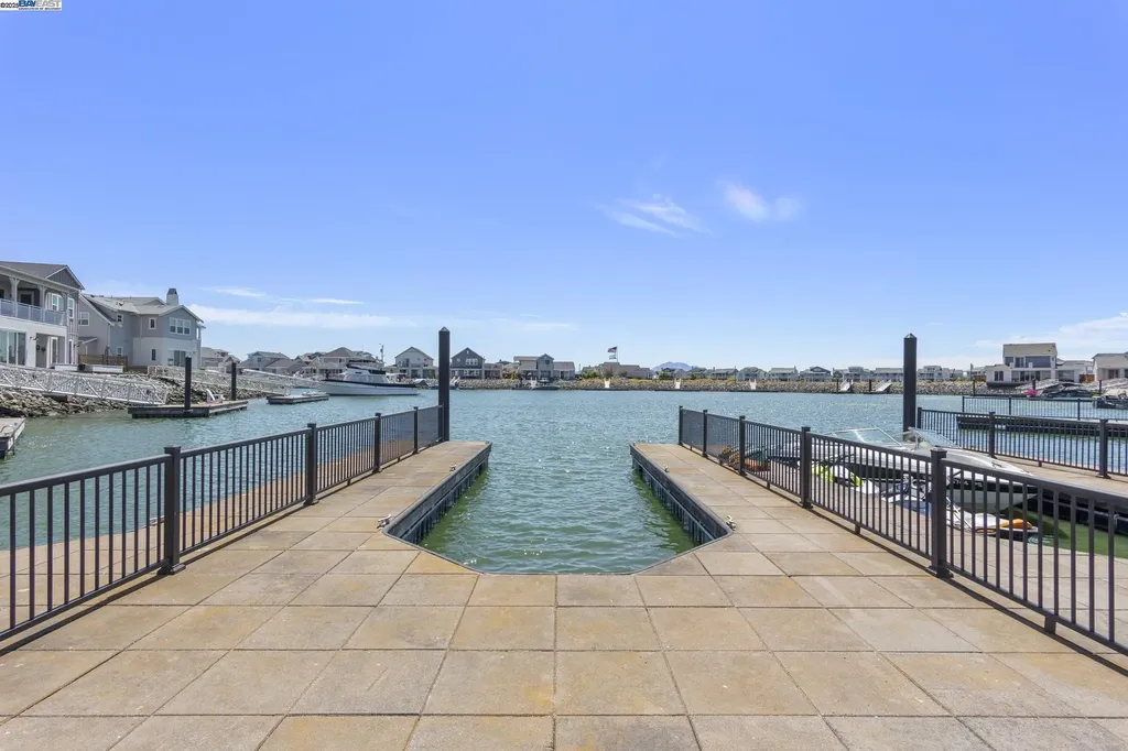 10 Grey Whale Place Bethel Island CA 94511