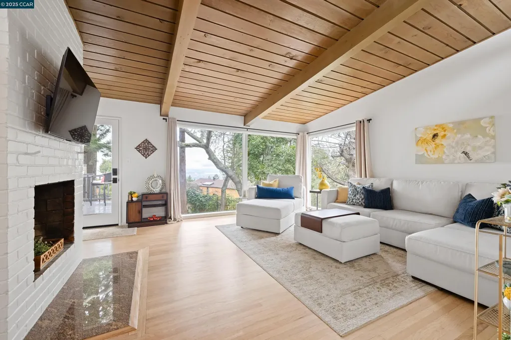 256 Fairlawn Drive Berkeley CA 94708