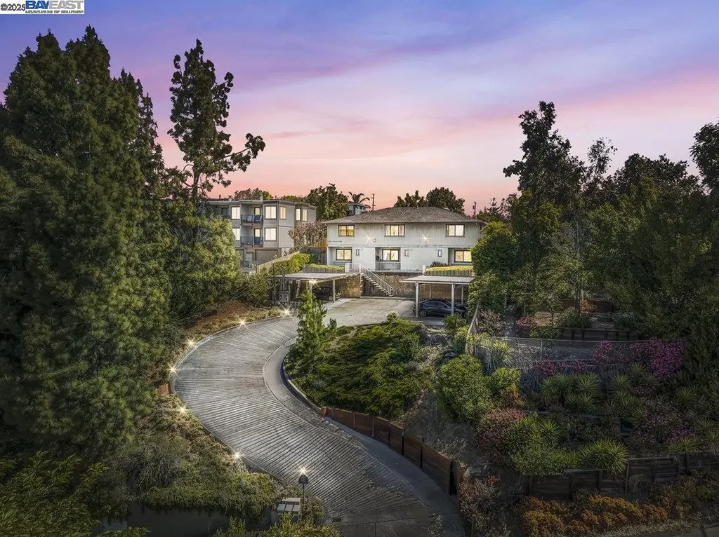 21000 Ocean View Drive Hayward CA 94541
