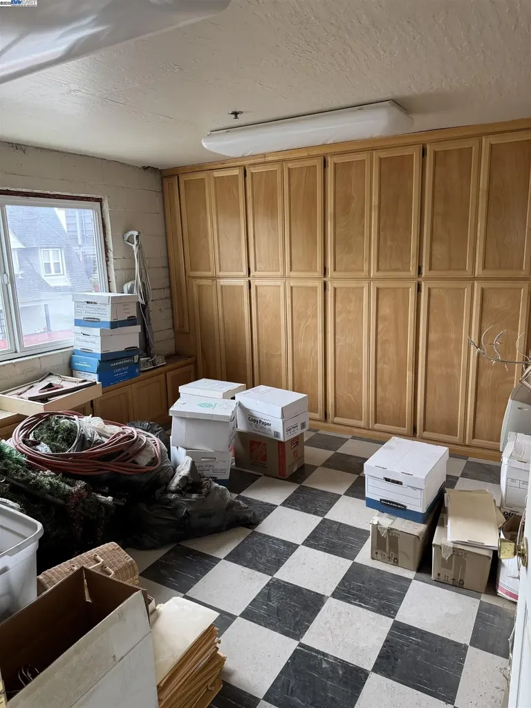 3418 San Leandro Street Oakland CA 94601