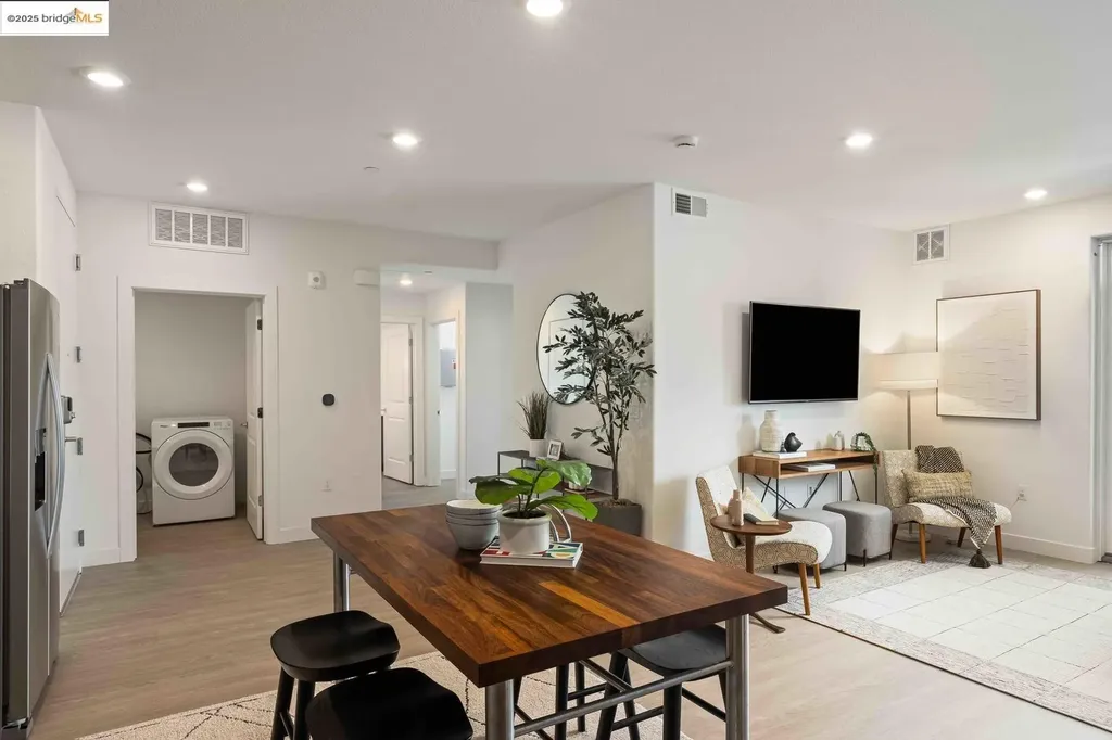 500 Somi Court Hayward CA 94544