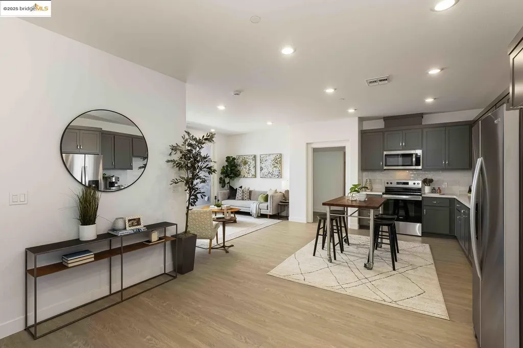 500 Somi Court Hayward CA 94544