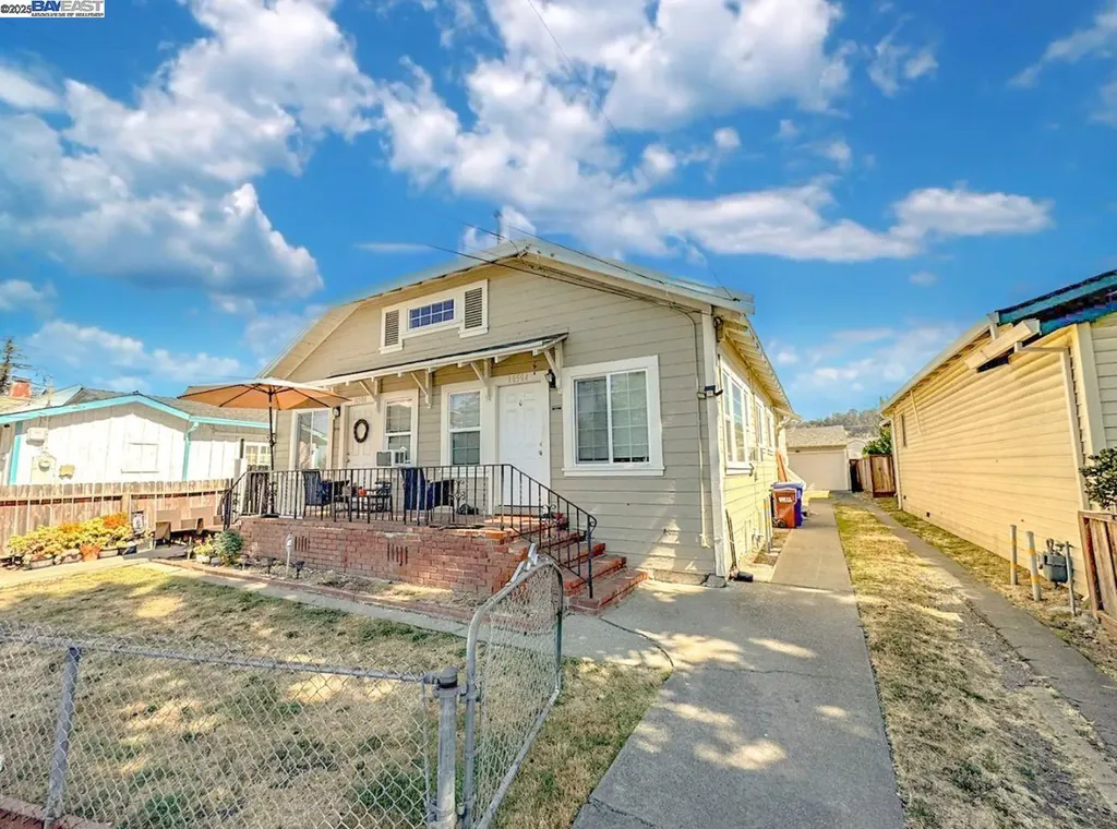 10504 Voltaire Avenue Oakland CA 94603
