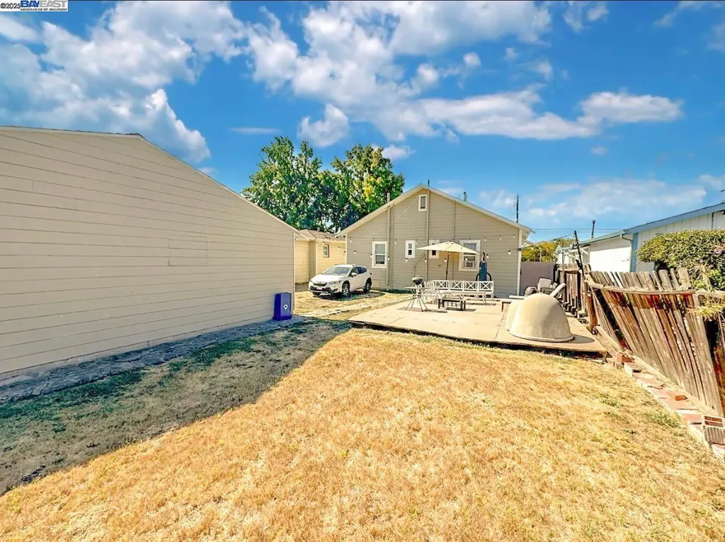 10504 Voltaire Avenue Oakland CA 94603