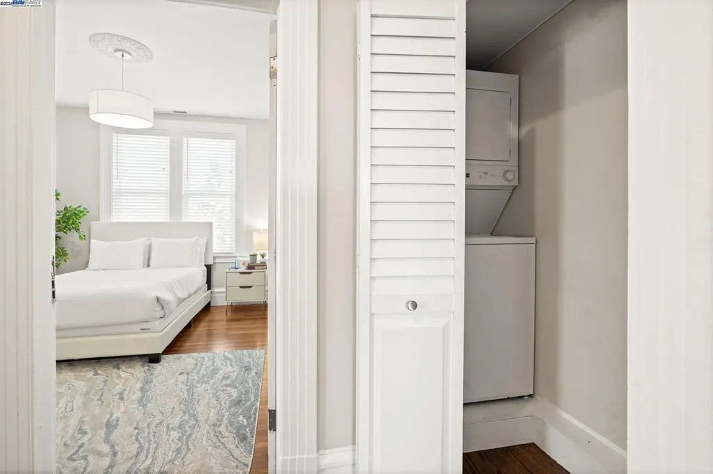 2207 21st Street Oakland CA 94606