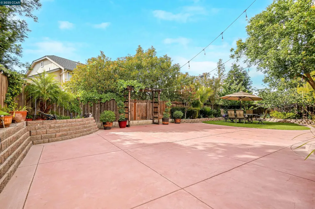 941 Bluerock Drive Antioch CA 94509