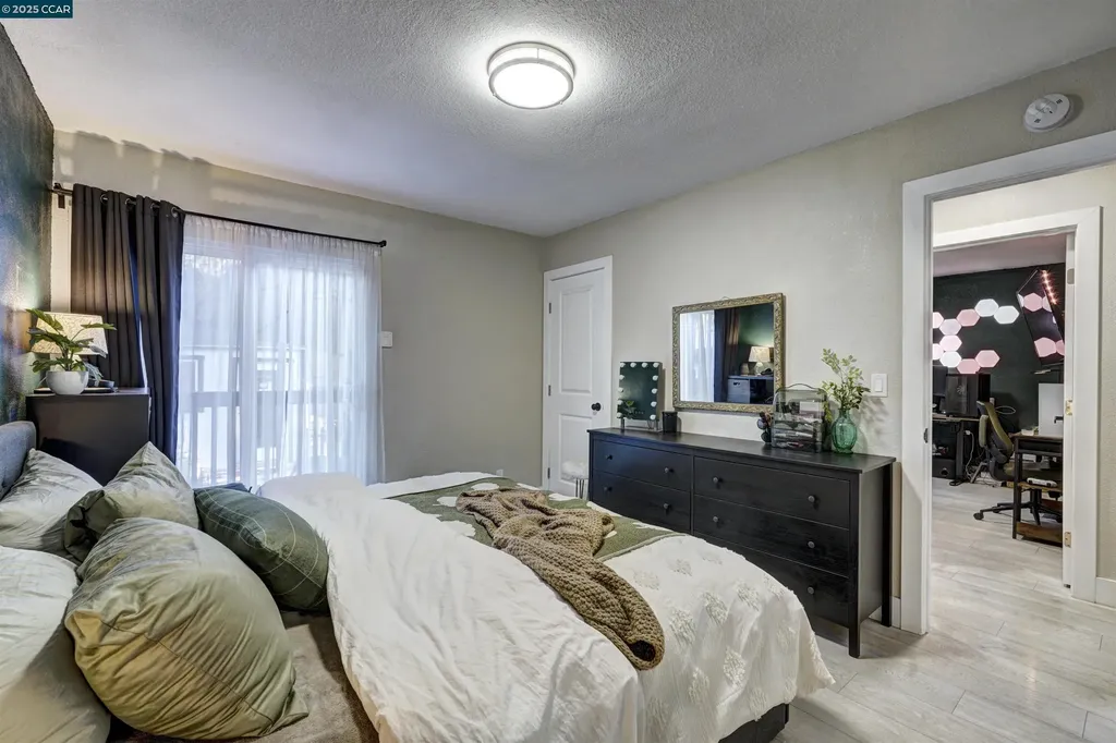 1324 104th Avenue Oakland CA 94603