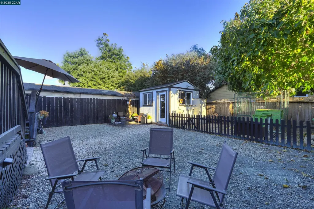 1324 104th Avenue Oakland CA 94603