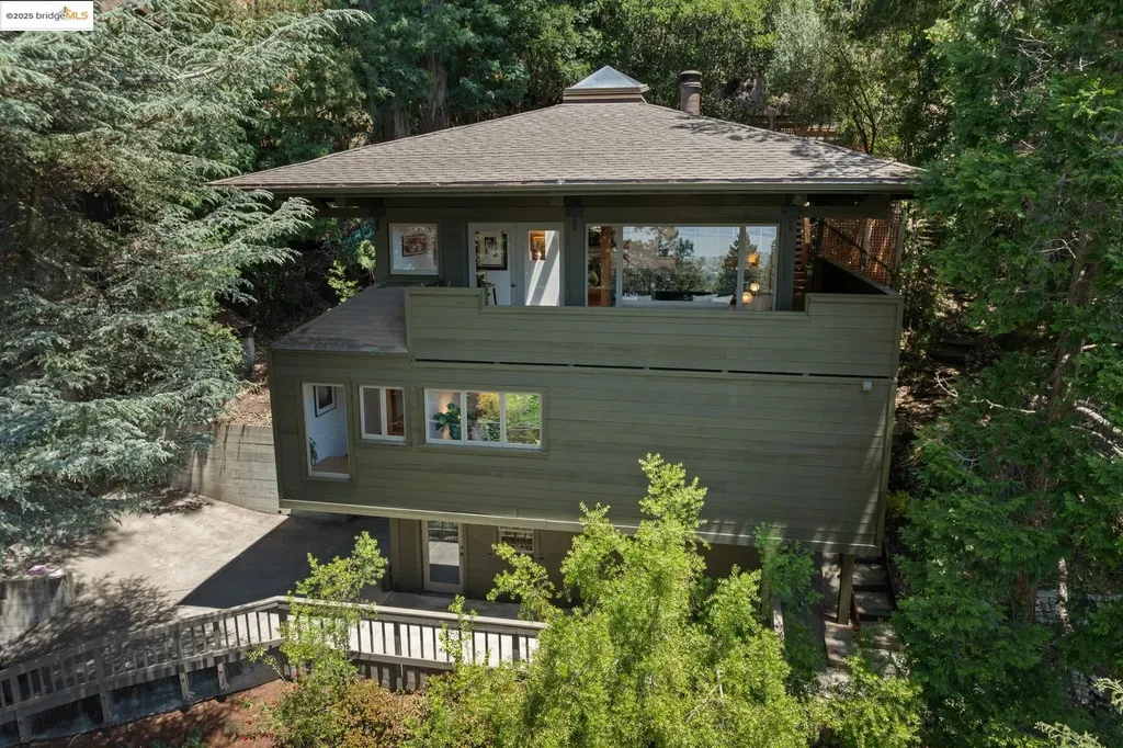 2684 Shasta Road Berkeley CA 94708