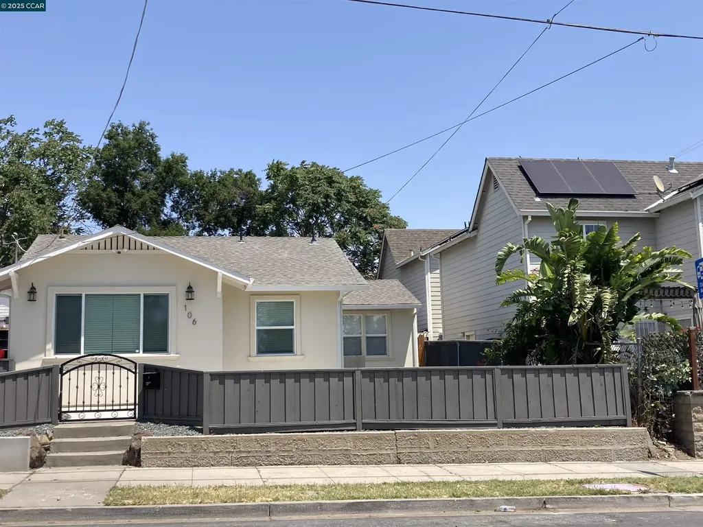 106 10th Street Antioch CA 94509
