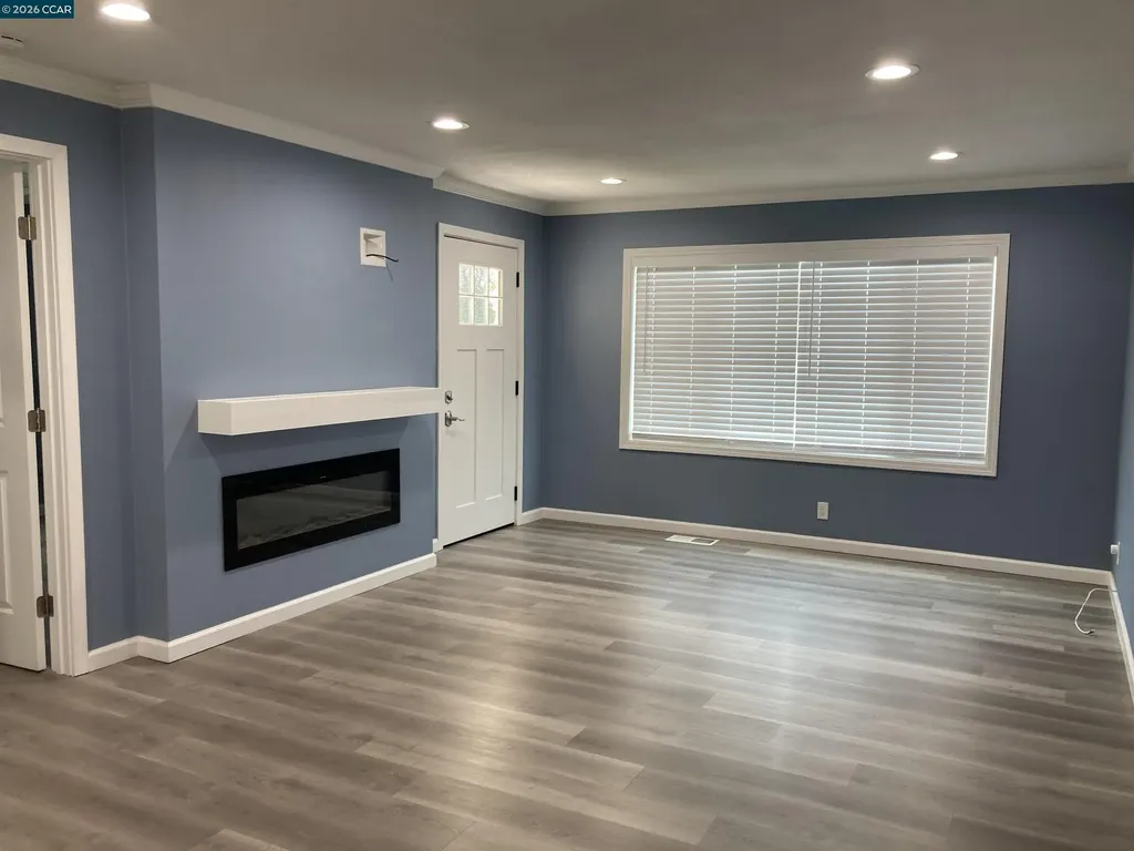 106 10th Street Antioch CA 94509