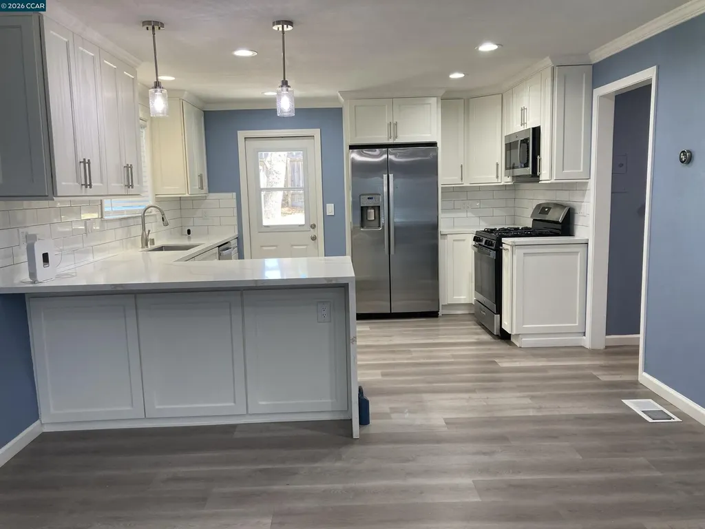 106 10th Street Antioch CA 94509