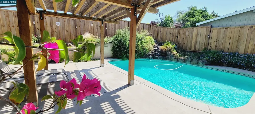 1955 Sauterne Way Oakley CA 94561