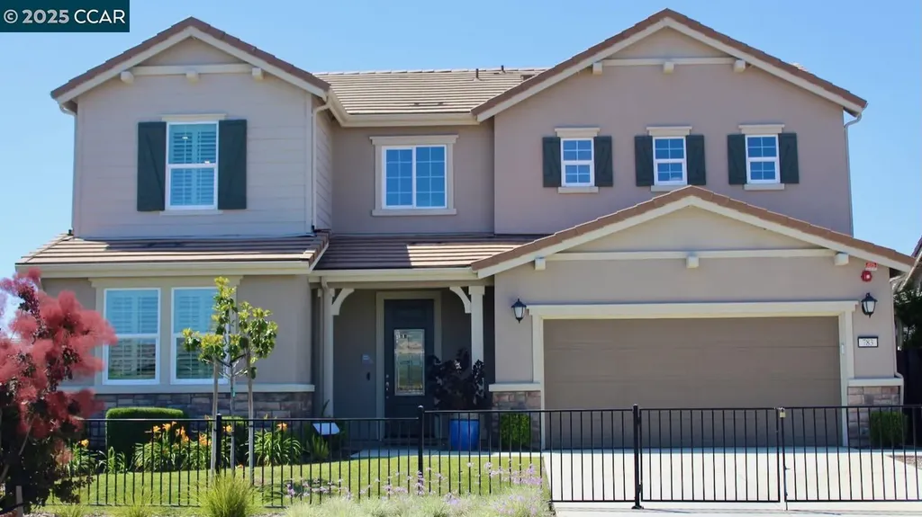 783 Billhook Drive Vacaville CA 95687