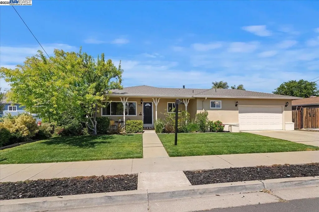 1065 Rincon Avenue Livermore CA 94551