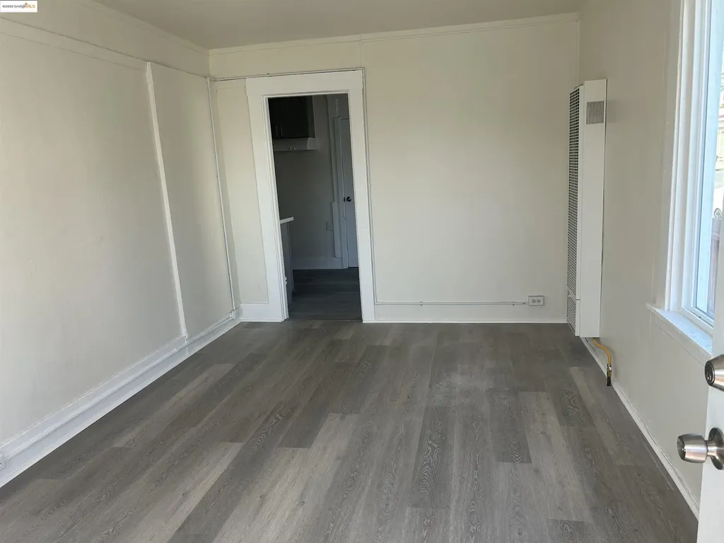 2017 27th Avenue Oakland CA 94601