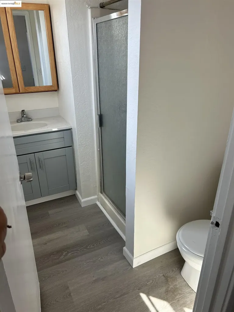 2017 27th Avenue Oakland CA 94601
