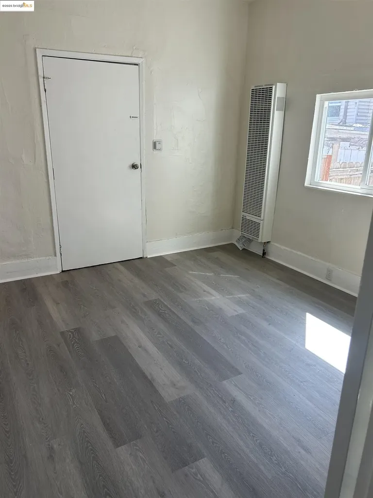 2017 27th Avenue Oakland CA 94601