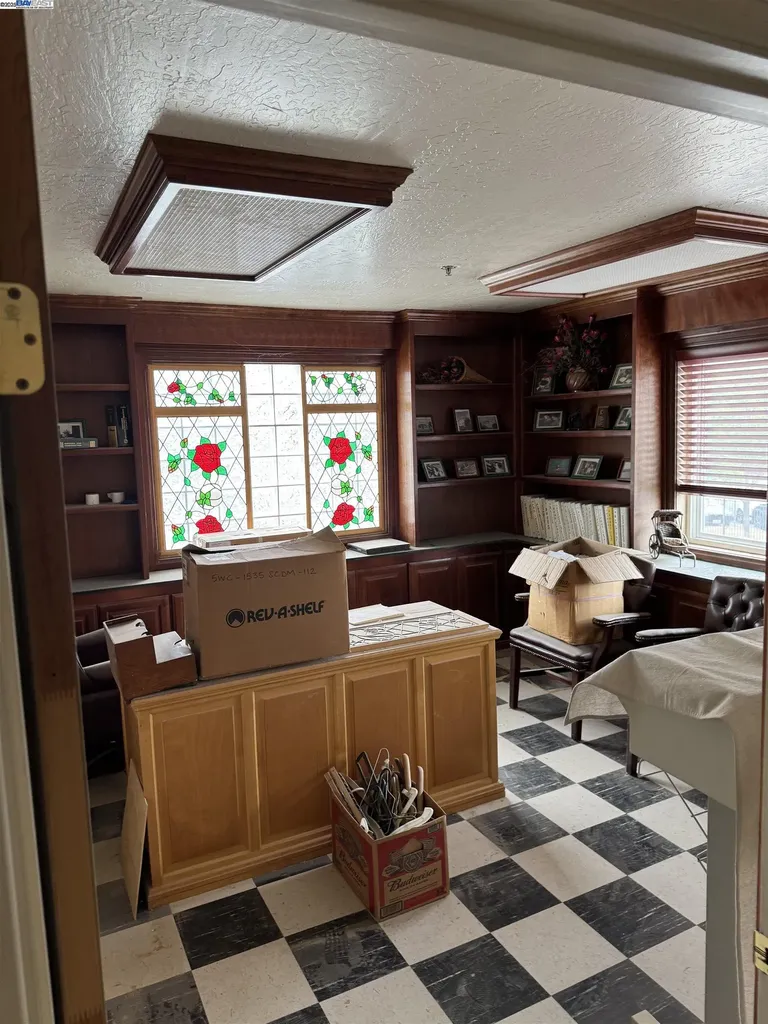 3418 San Leandro Street Oakland CA 94601