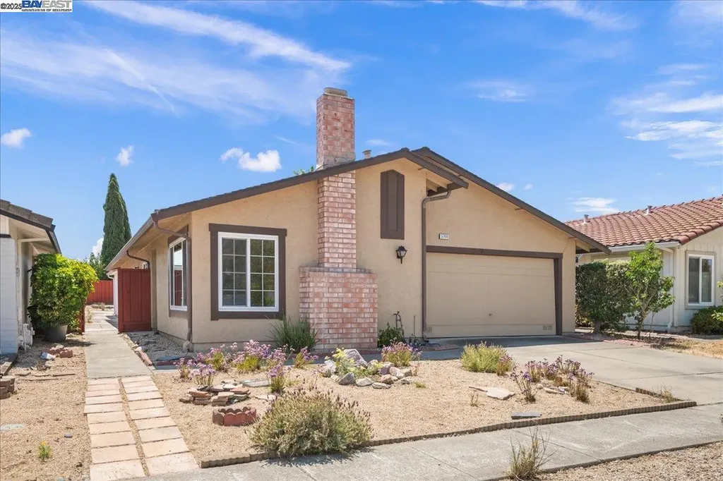 5769 Bellflower Drive Newark CA 94560