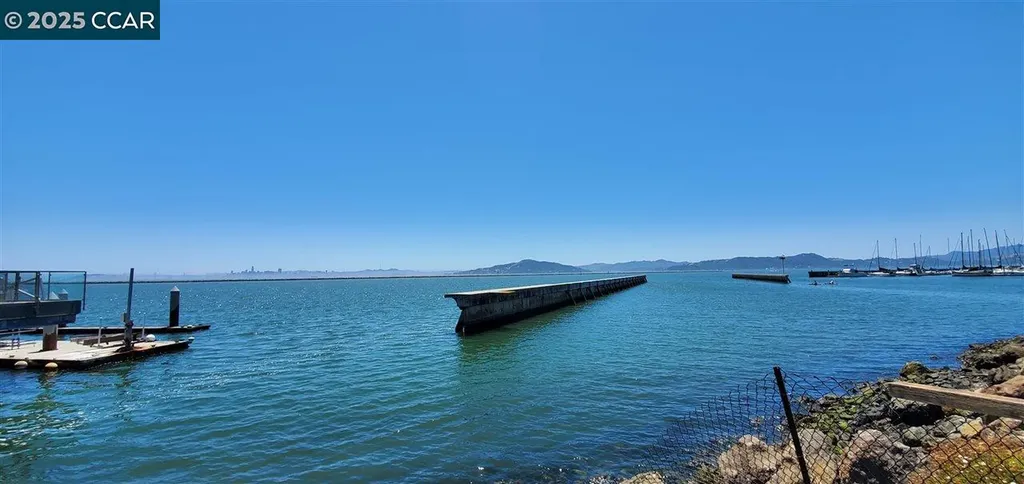 1460 Sandpiper Spit Richmond CA 94803