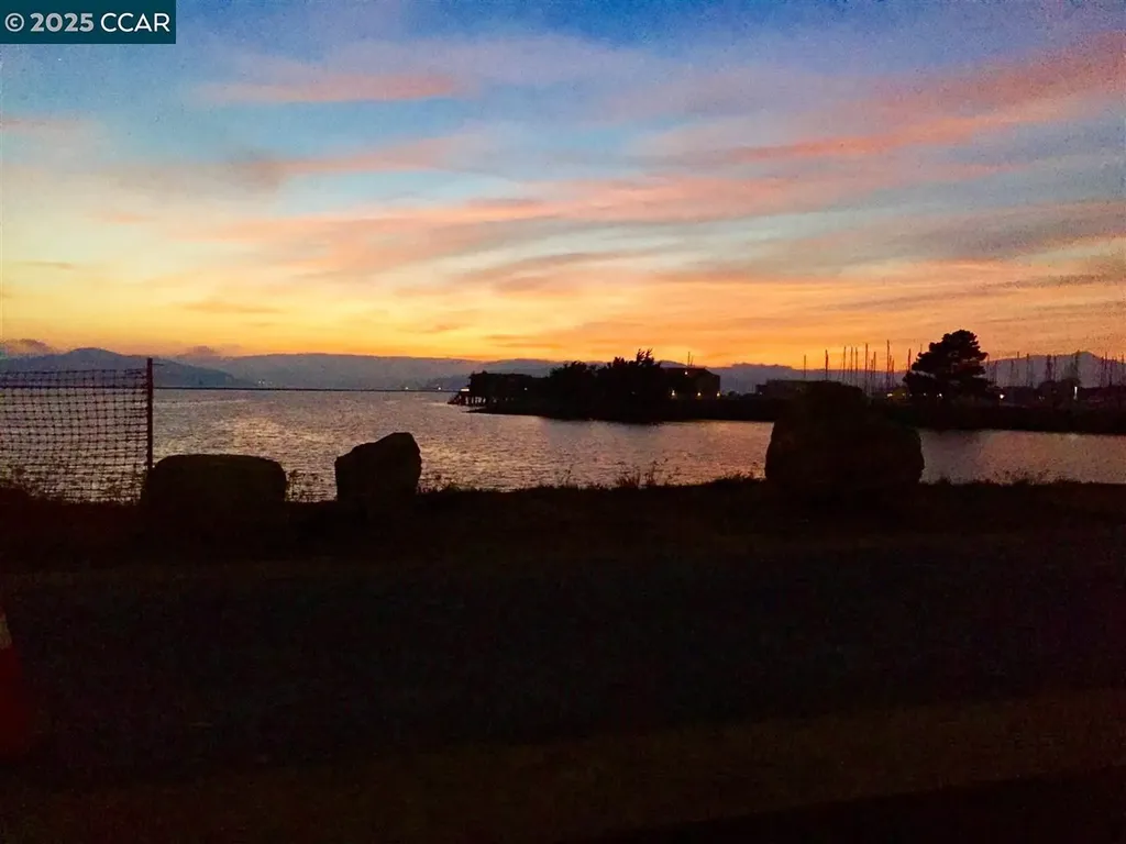 1460 Sandpiper Spit Richmond CA 94803