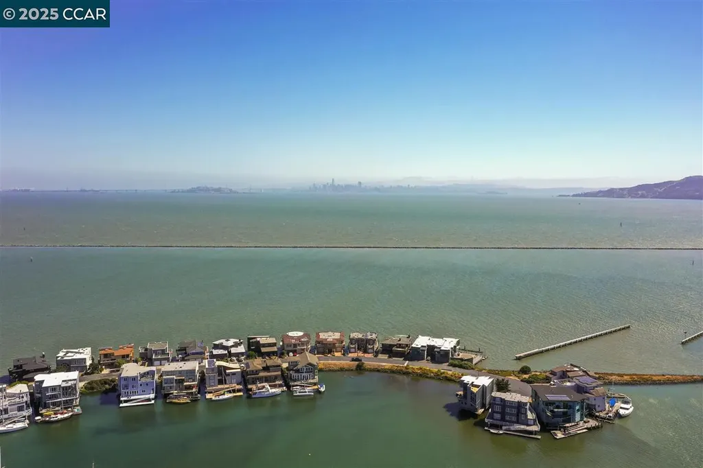 1460 Sandpiper Spit Richmond CA 94803