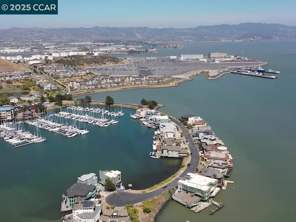 1460 Sandpiper Spit Richmond CA 94803