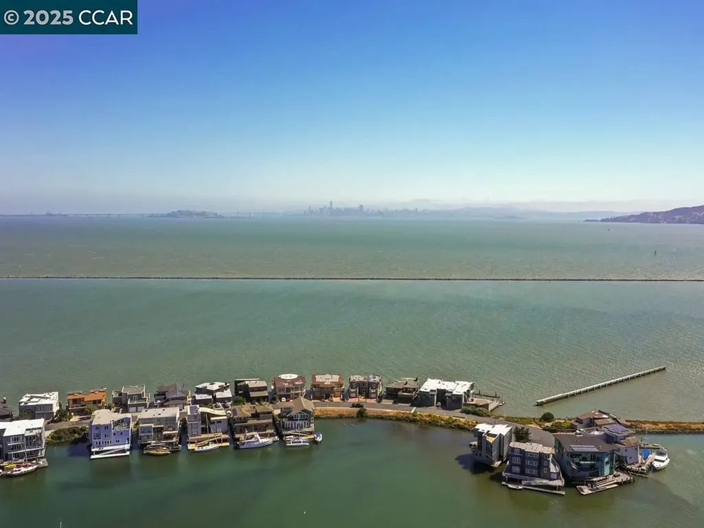 1460 Sandpiper Spit Richmond CA 94803