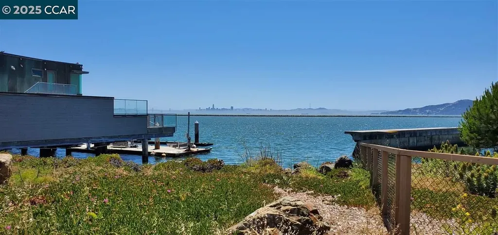 1460 Sandpiper Spit Richmond CA 94803