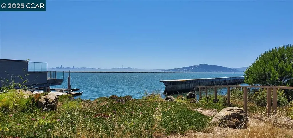1460 Sandpiper Spit Richmond CA 94803