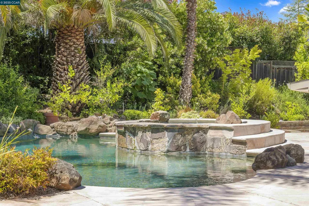 14 Dublin Court Pleasant Hill CA 94523