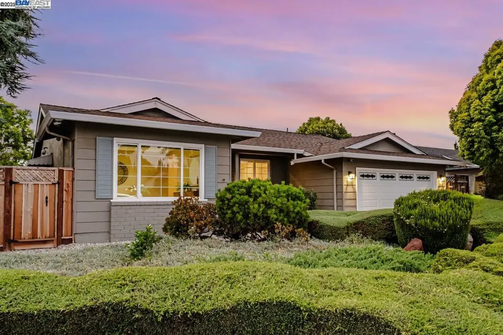 35280 Farnham Drive Newark CA 94560