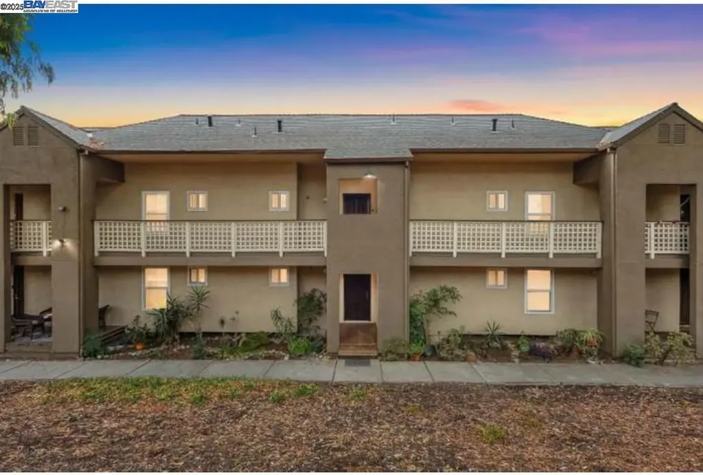680 Dartmore Lane Hayward CA 94544