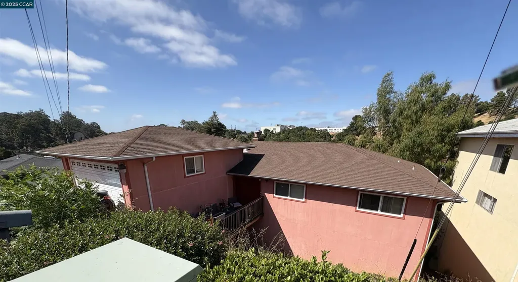 9501 Castlewood Street Oakland CA 94603