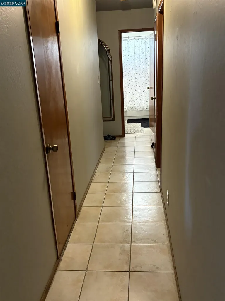 9501 Castlewood Street Oakland CA 94603