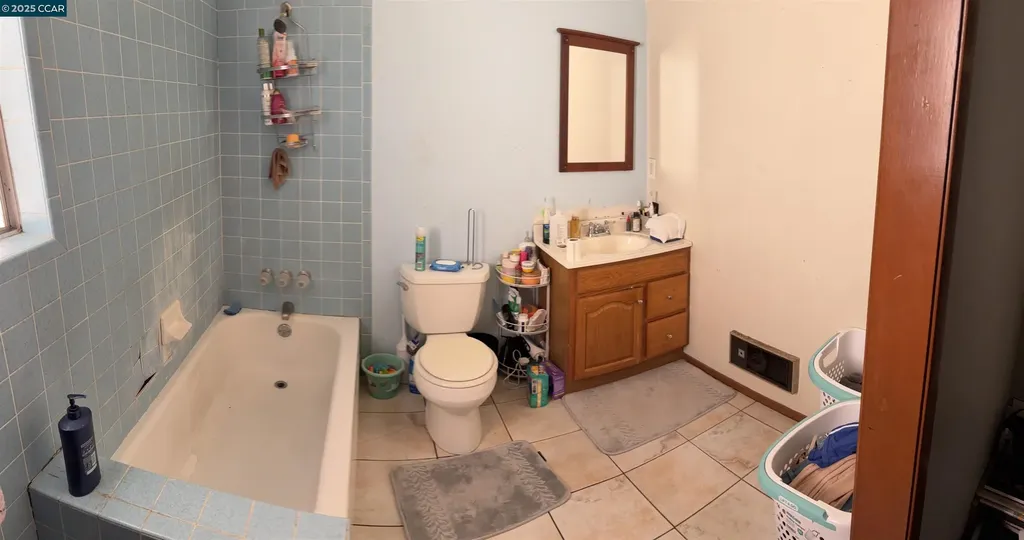 9501 Castlewood Street Oakland CA 94603