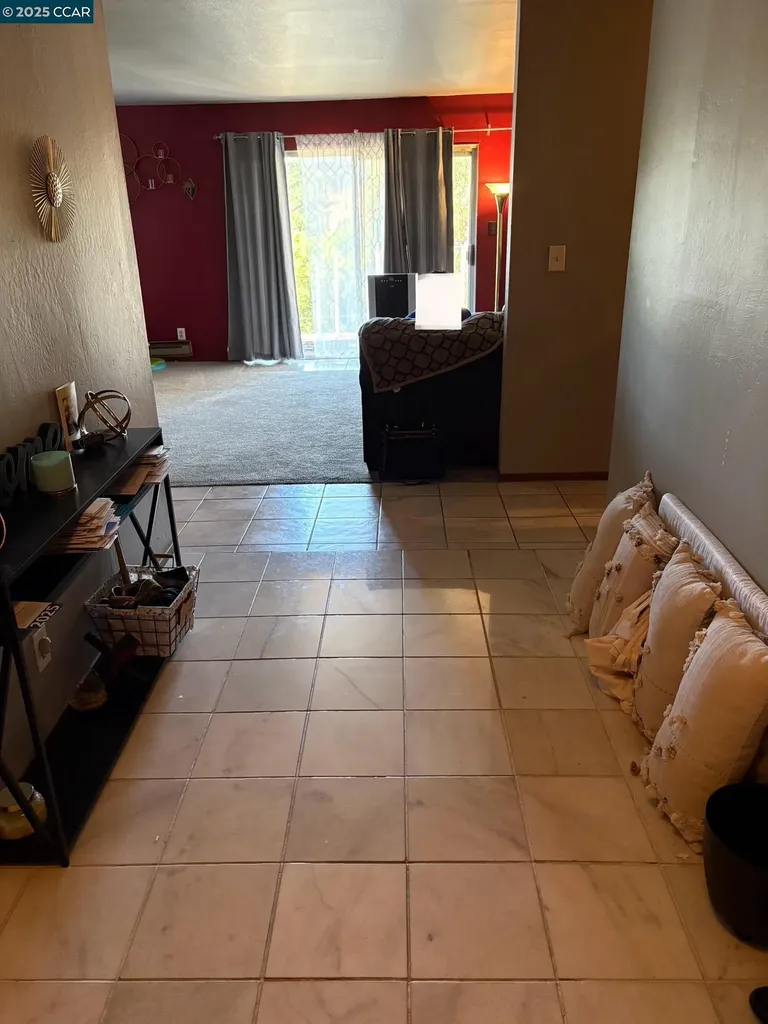 9501 Castlewood Street Oakland CA 94603