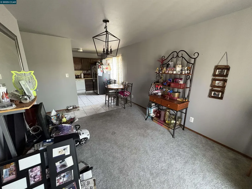 9501 Castlewood Street Oakland CA 94603