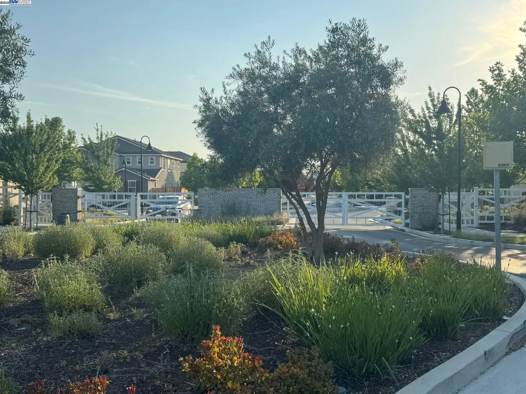 5611 Trinity Lakes Lane Antioch CA 94531