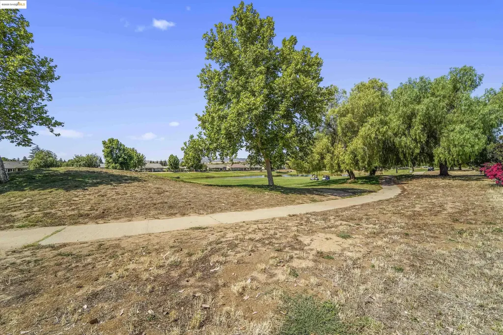 910 Suntan Lane Brentwood CA 94513