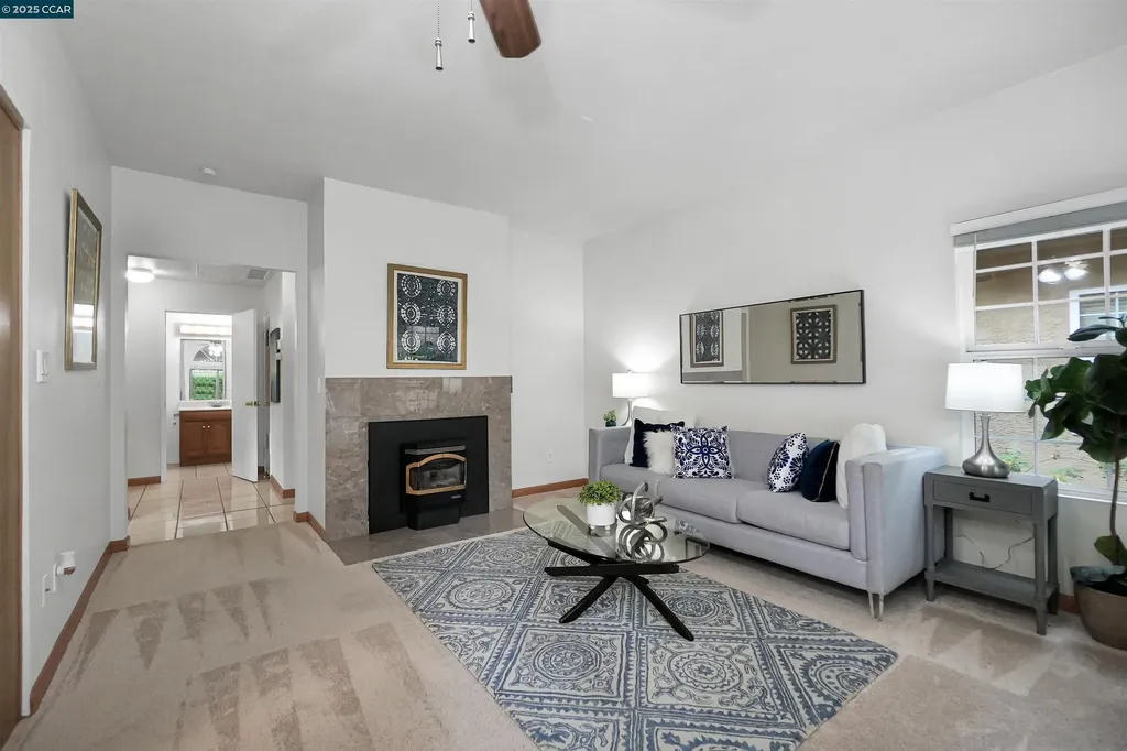 1407 Forest Run Hercules CA 94547