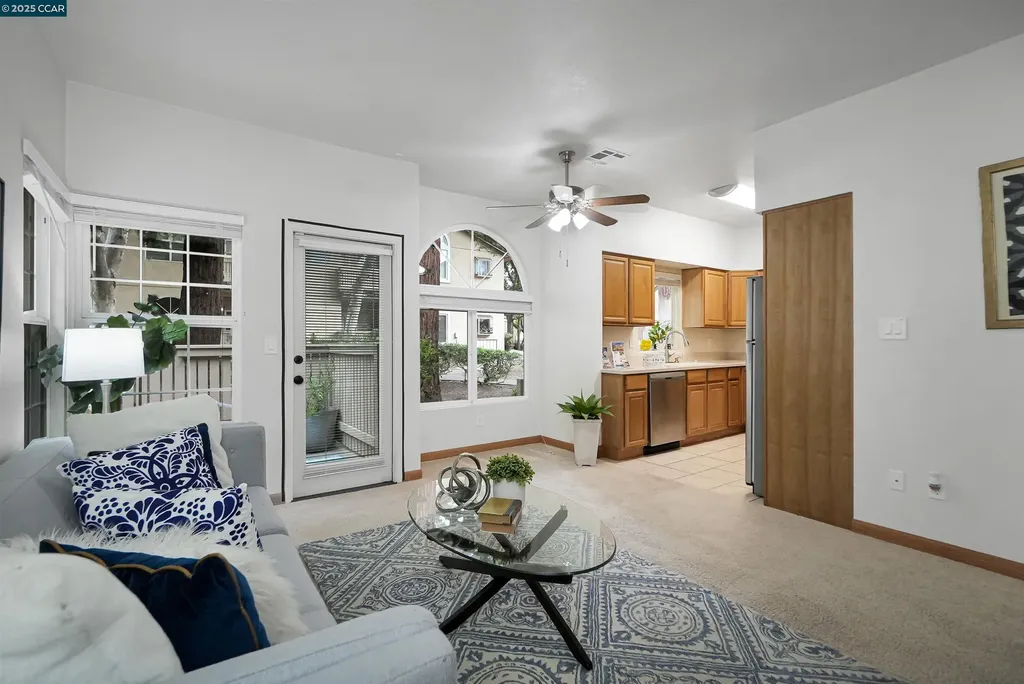 1407 Forest Run Hercules CA 94547